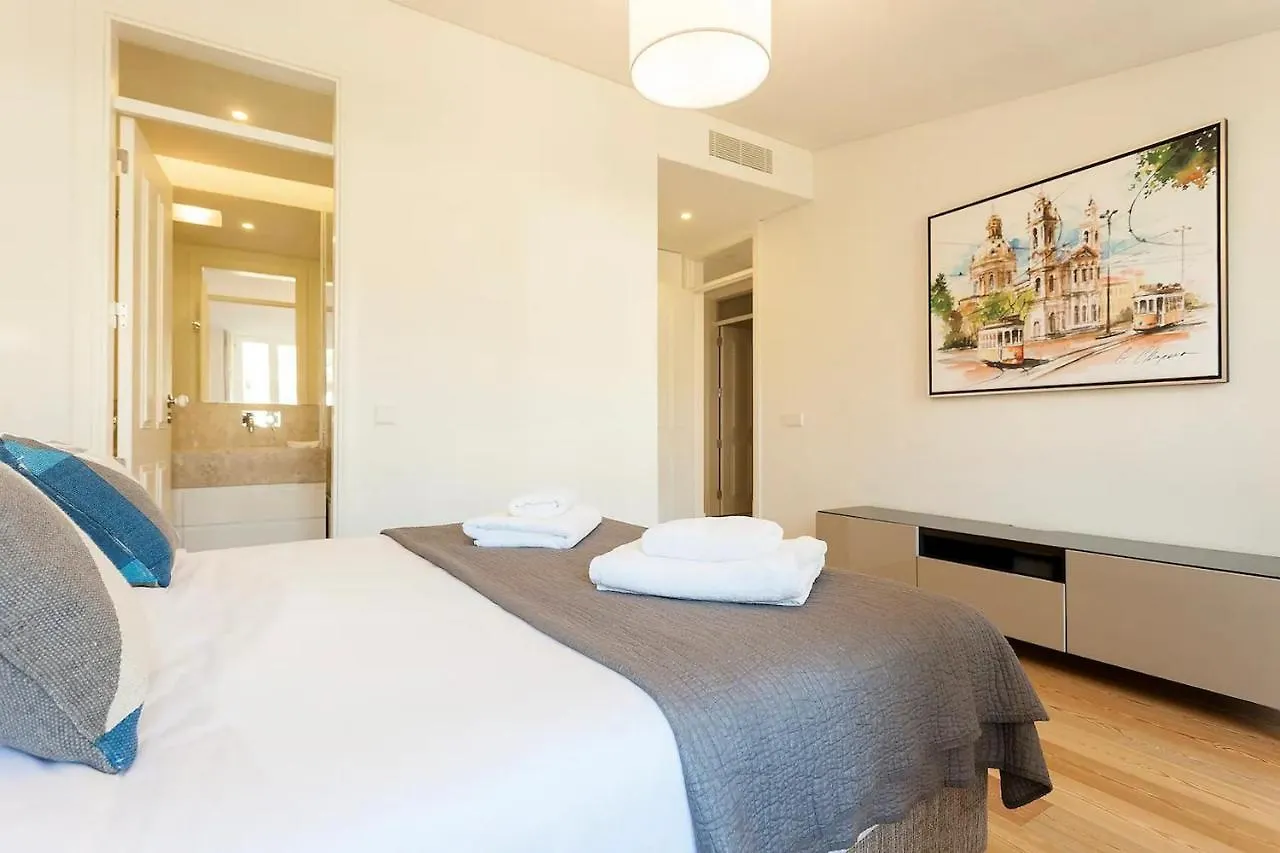 Flh Mouraria Art Apartment With Pool Lissabon